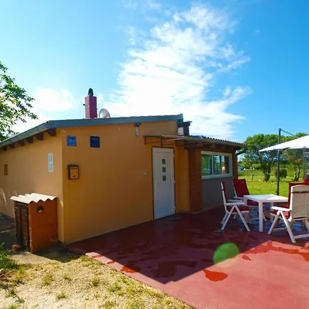 Apartmán Cozy With Spacious Garden