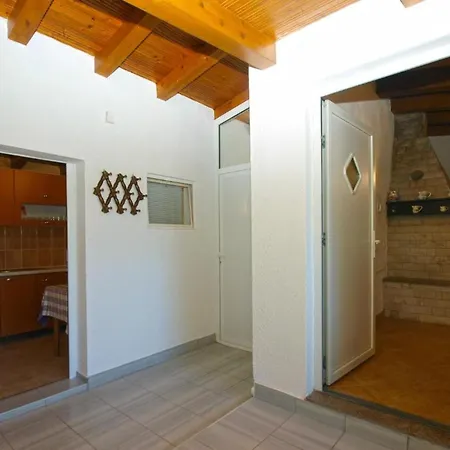 Apartmán Cozy With Spacious Garden *